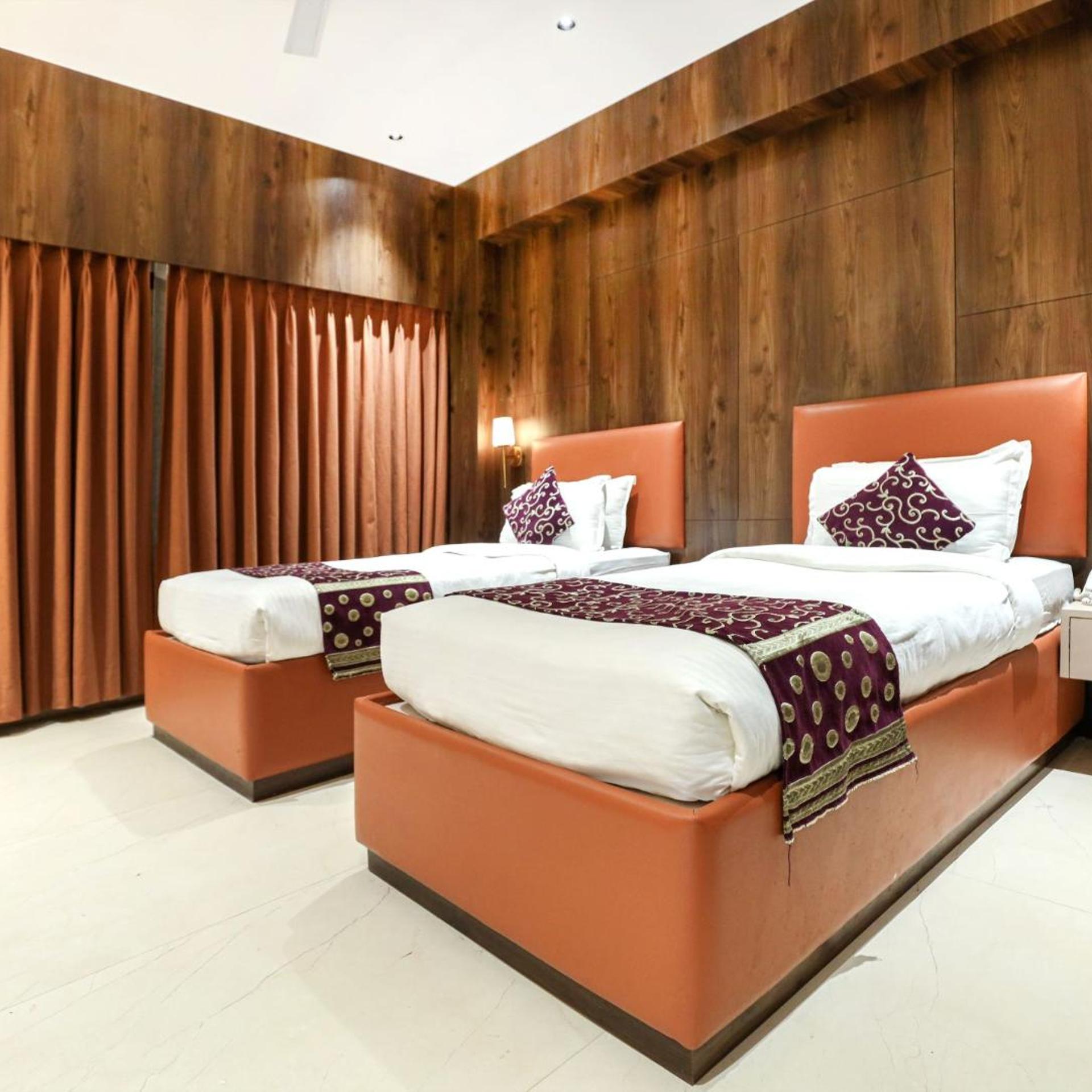 Atithi Aurangabad Hotel 15/50