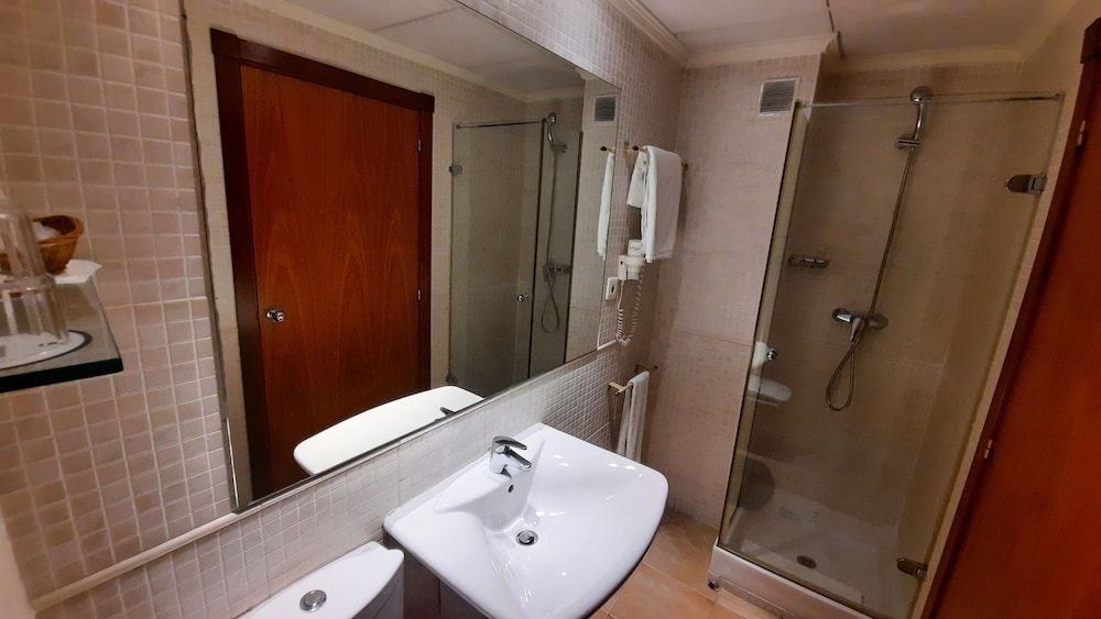 Hotel Sant Jordi 50/50