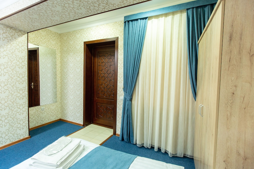 MIRZO BOUTIQUE HOTEL 24/50