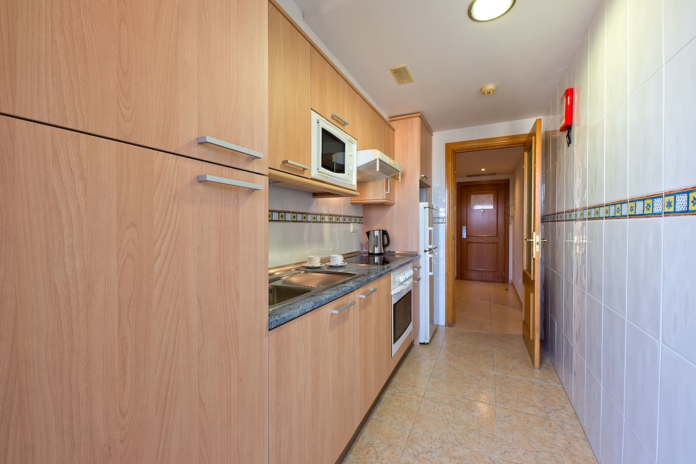 Pineda Suites Apartments By Rentalmar 10/50