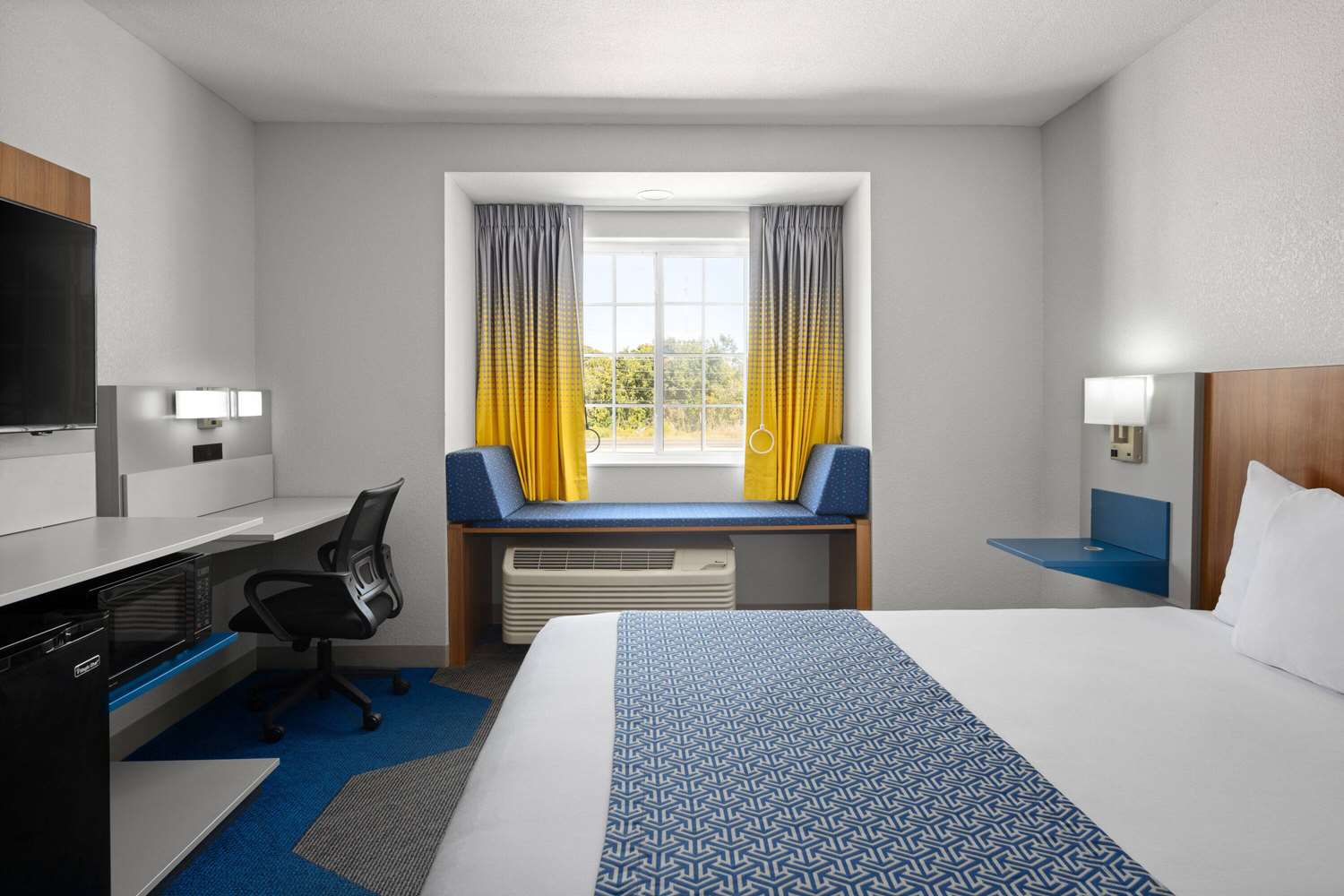 Microtel Inn & Suites by Wyndham Houma 10/33