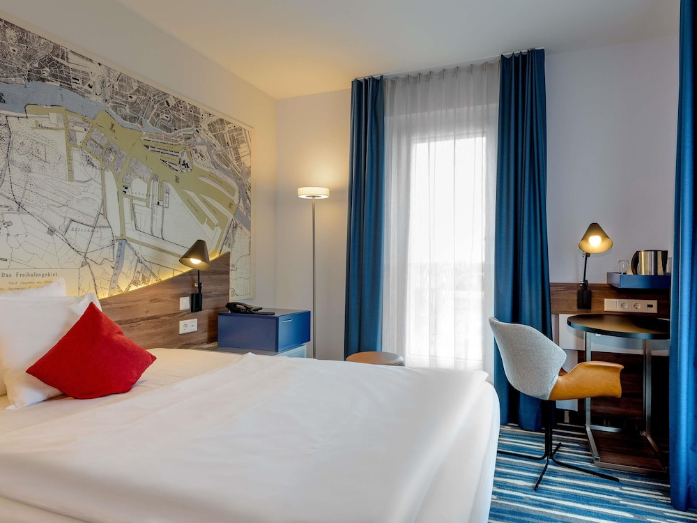 Mercure Hamburg Mitte 30/76