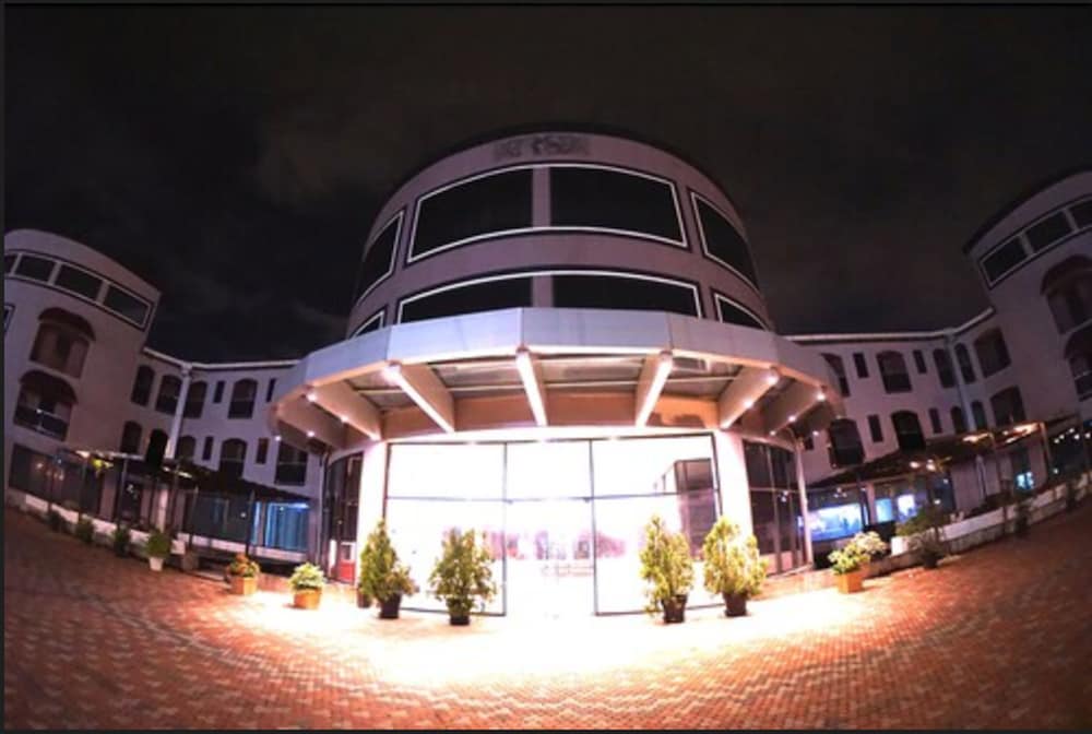 Regent Star Hotel 2/16