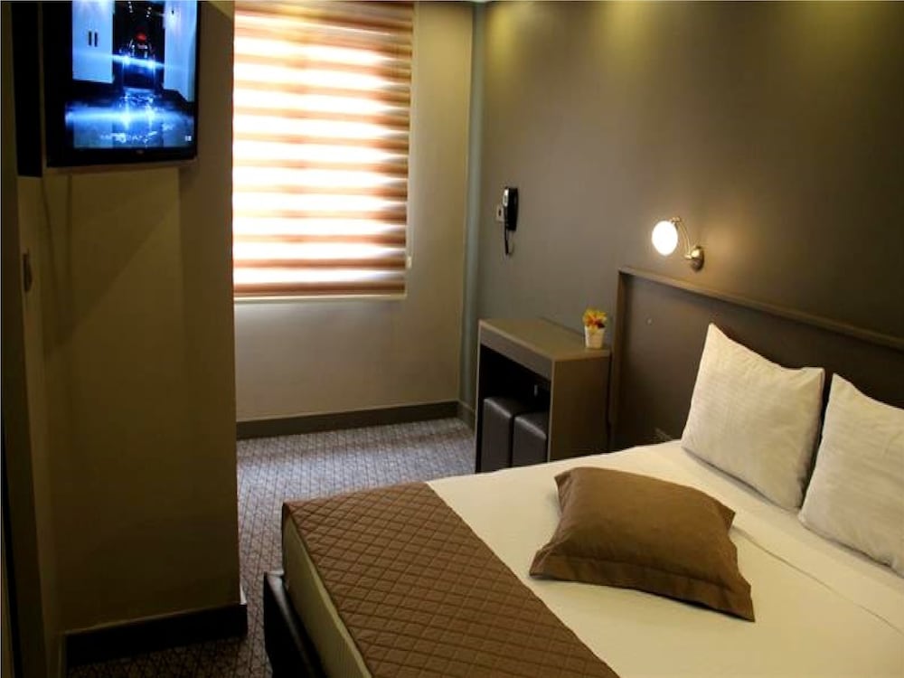 Turkeli Hotel 8/19