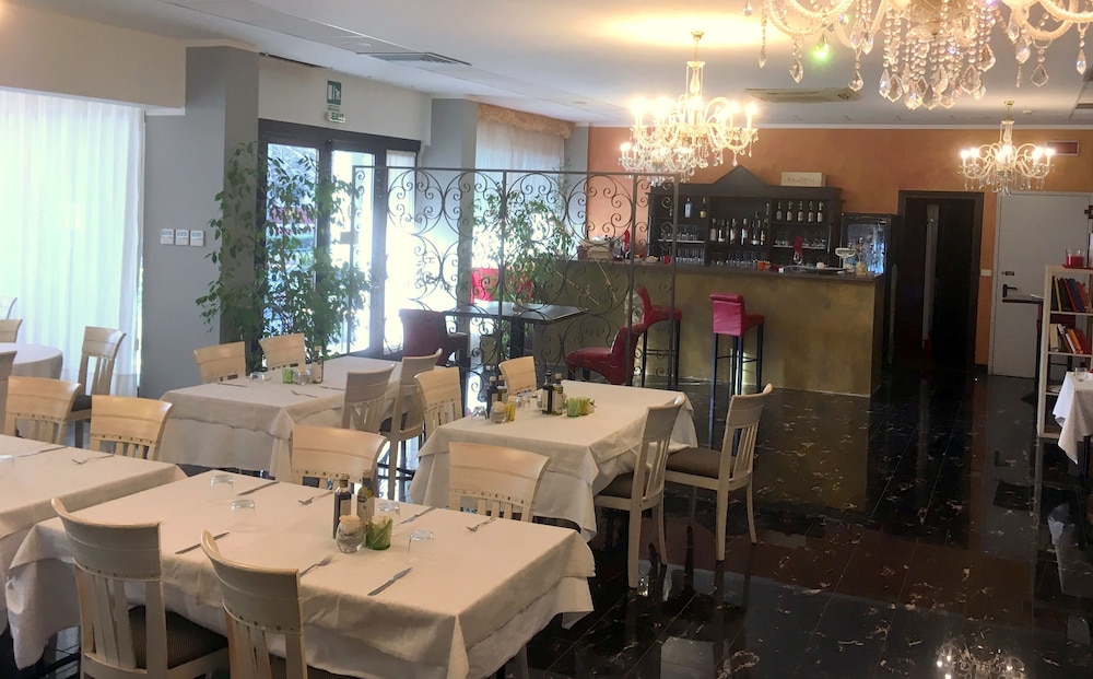Hotel Internazionale 48/60