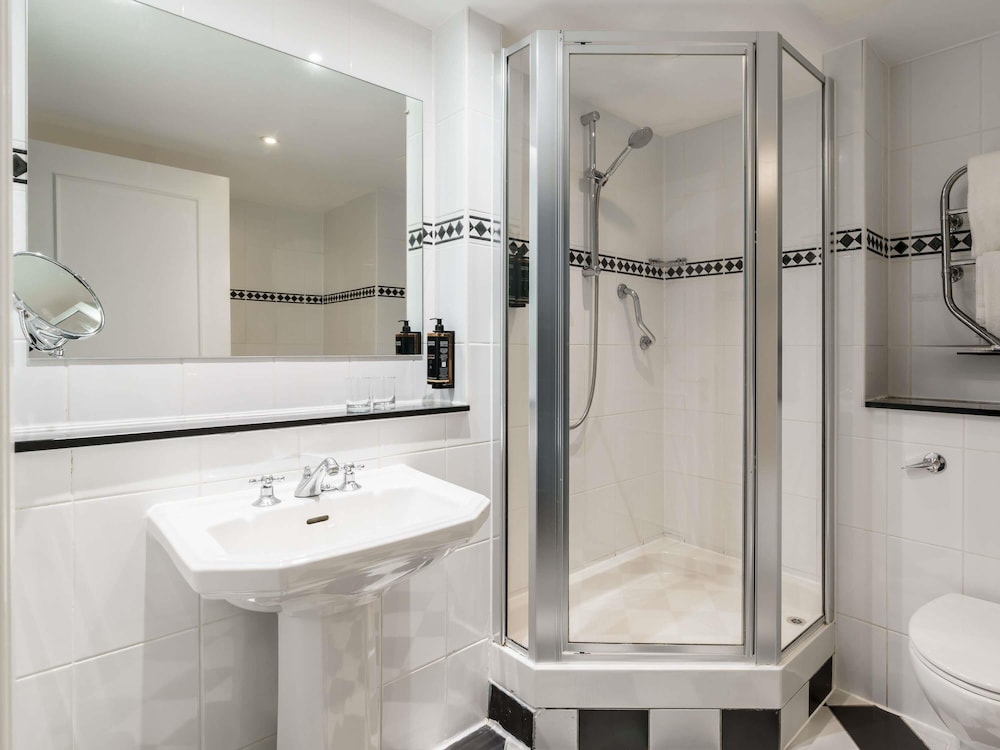Mercure Blackburn Dunkenhalgh Hotel and Spa 49/50