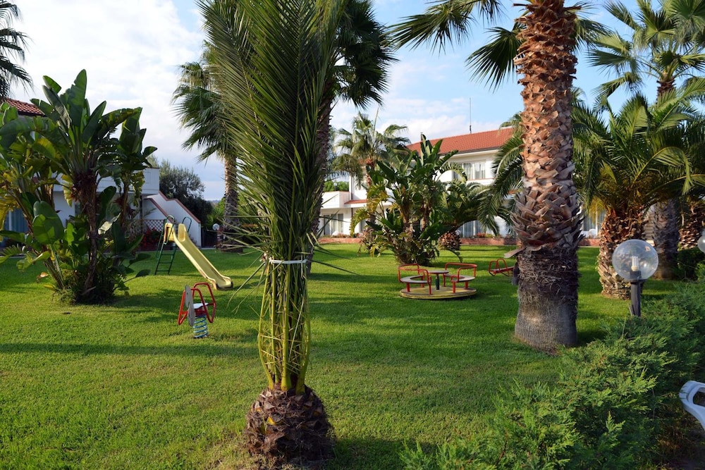 Kings House Hotel Resort 35/46