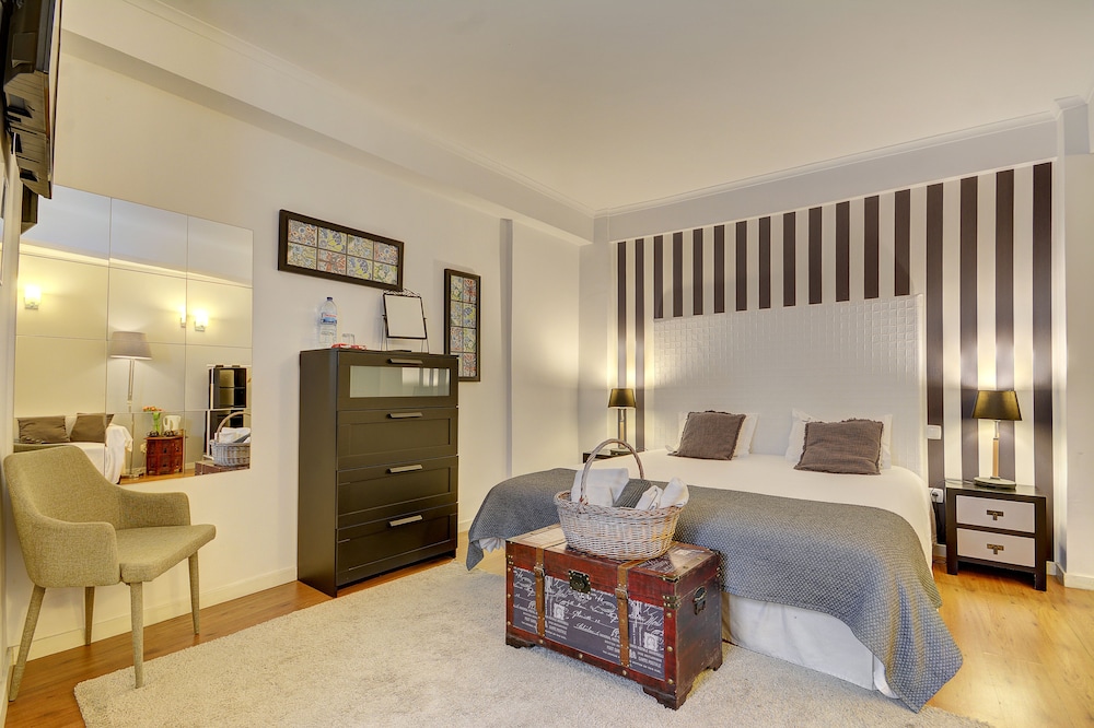Inn Bairro Alto Bed & Breakfast 34/75