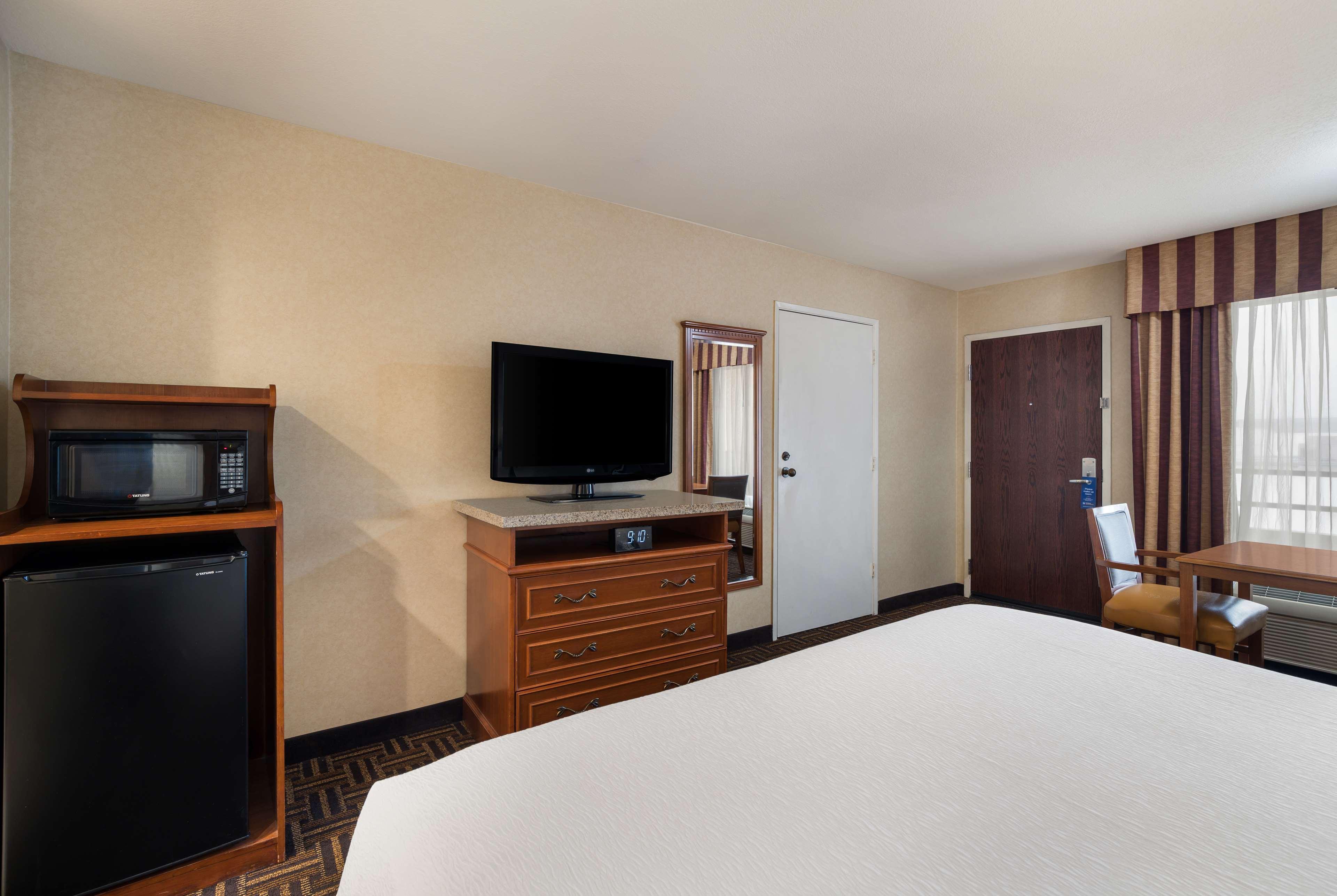 غرفة، Best Western Norwalk Inn 4/6