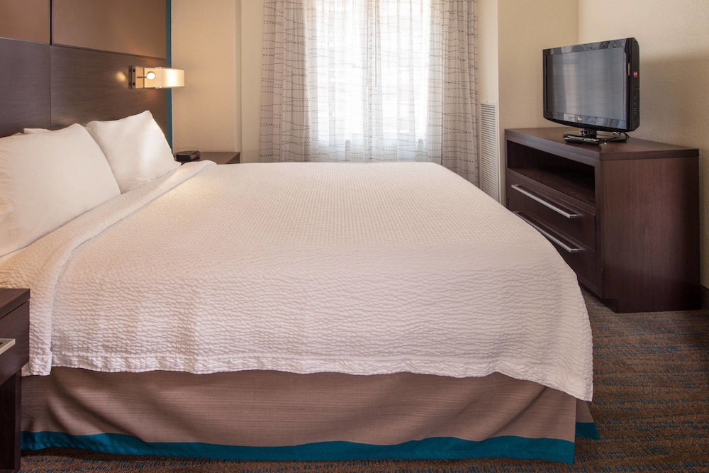 Residence Inn by Marriott Washington, DC/Dupont Circle 6/19