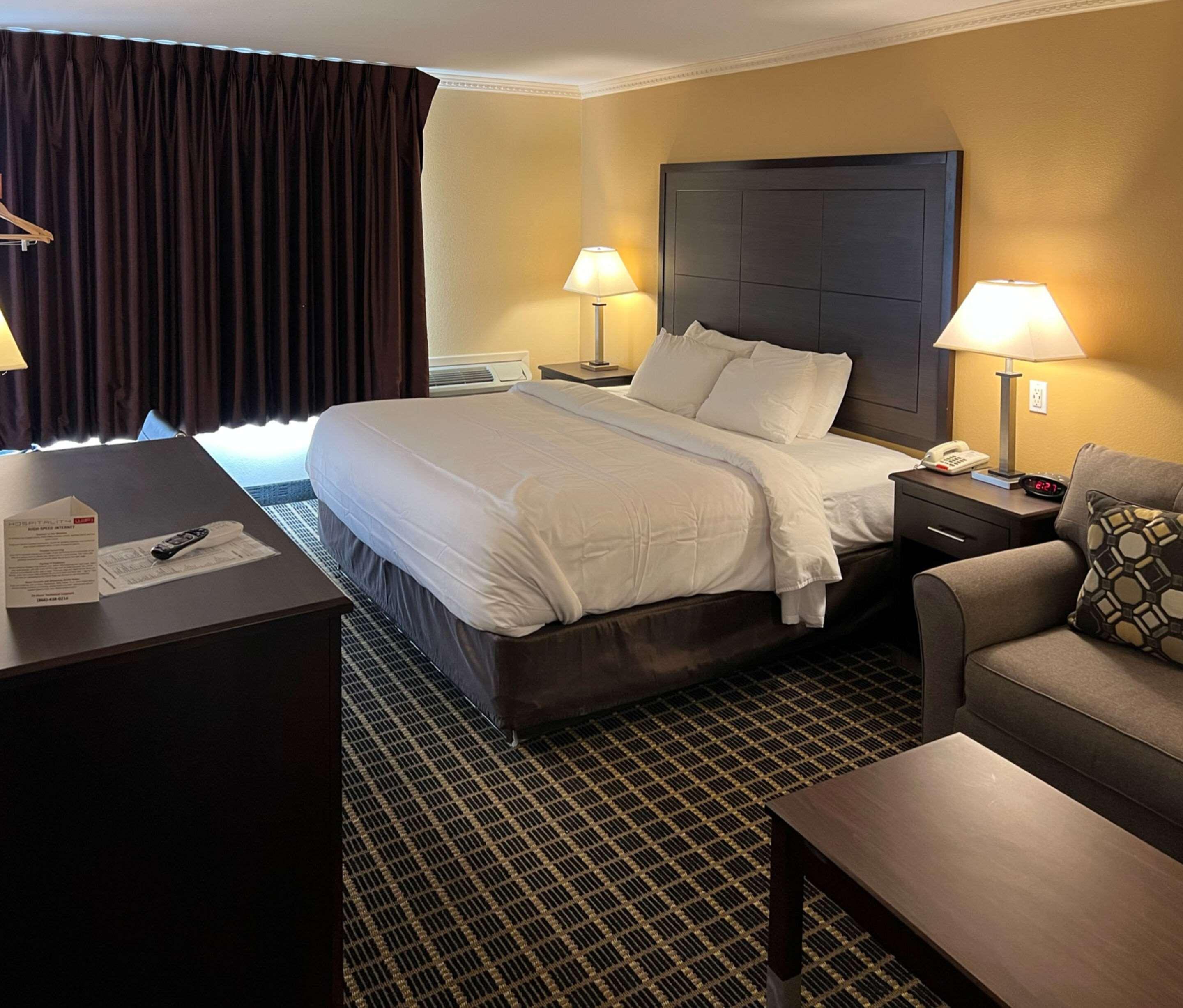 MainStay Suites Ozona I-10 21/50