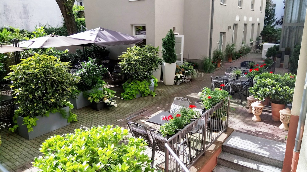 City Hotel Am Wasserturm 39/46