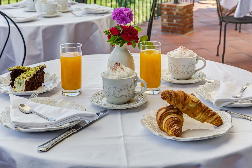 IL POGGIO LUXURY COUNTRY RESORT 28/33