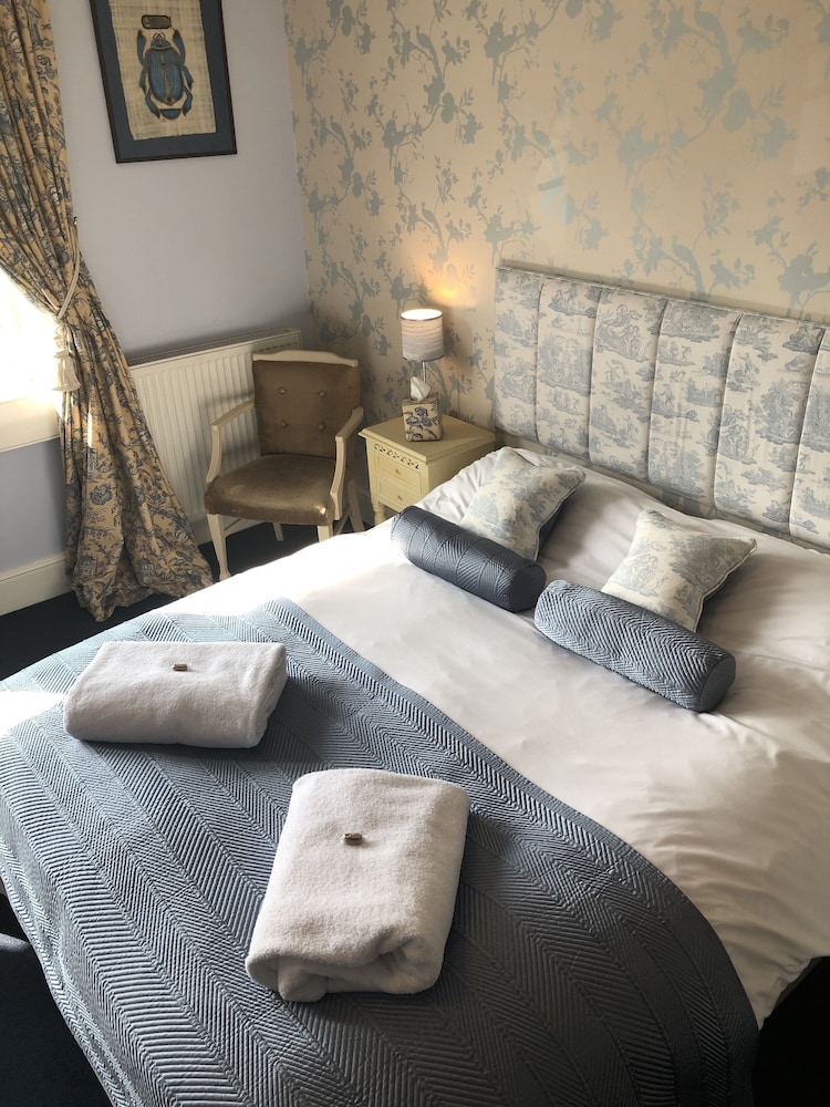 Devonshire House 12/44