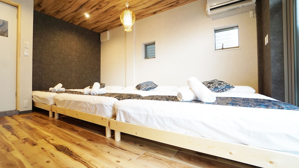 Poly Hostel Osaka 13/60