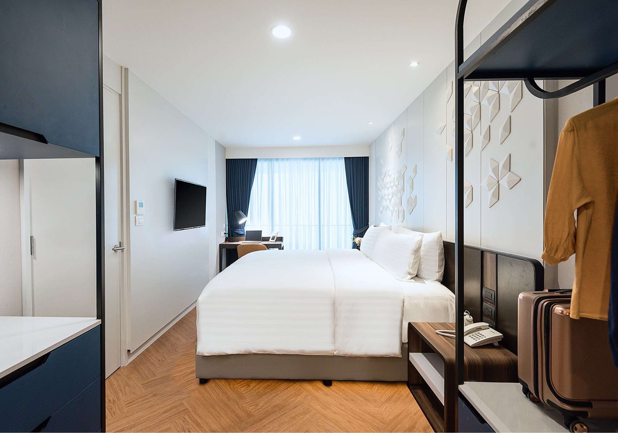 One Bedroom Premium