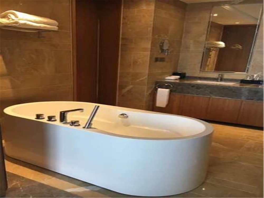 Guihe Siji Hotel Weihai 6/27