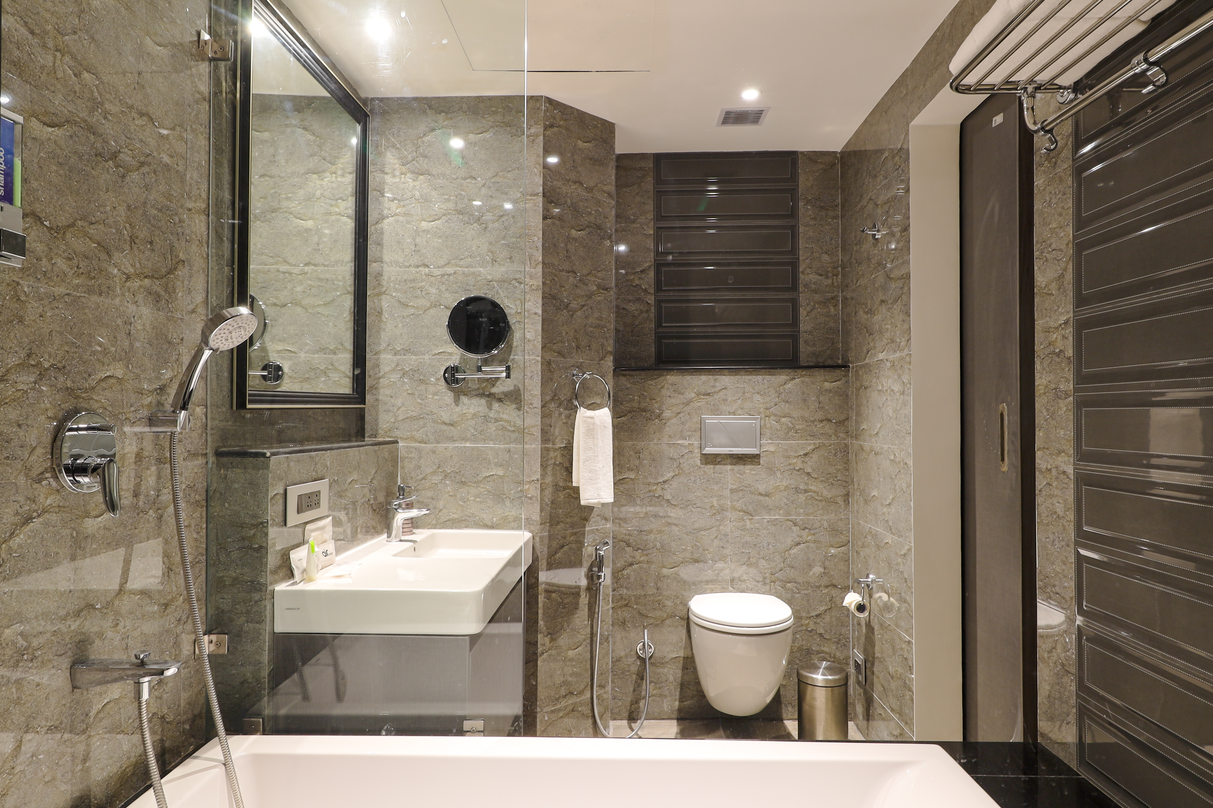 Air By Ahuja Residences 50/50