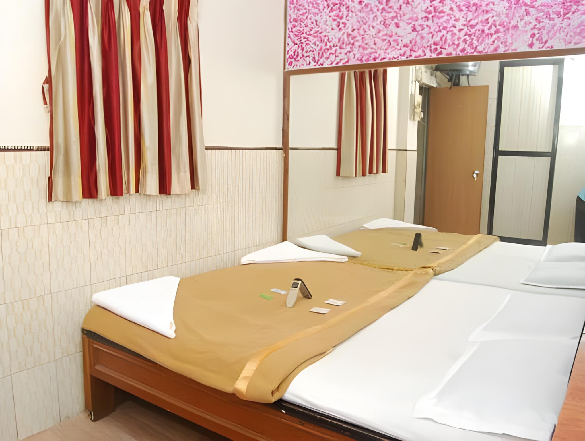New Shahana Hostel 13/22