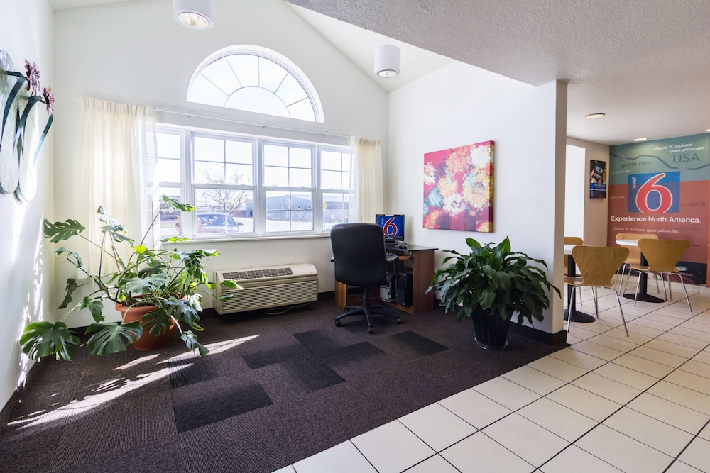 Motel6 Huron, OH - Sandusky 37/62