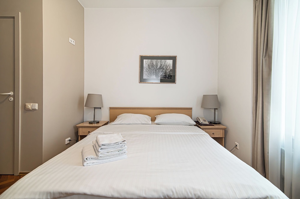 Hotel Domus Maria 21/50