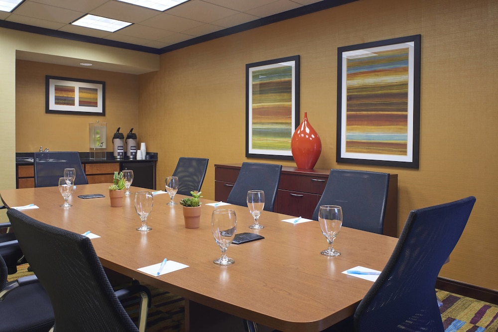 Fairfield Inn Suites By Marriott New Buffalo 17/17