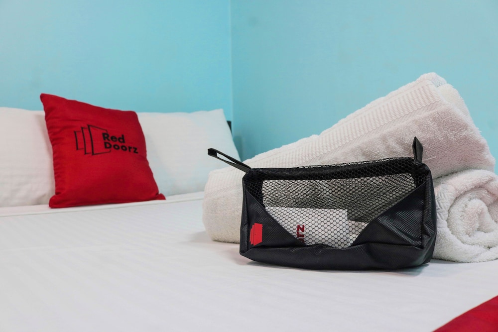 Reddoorz Plus Near Uv Mandaue Cebu 14/25