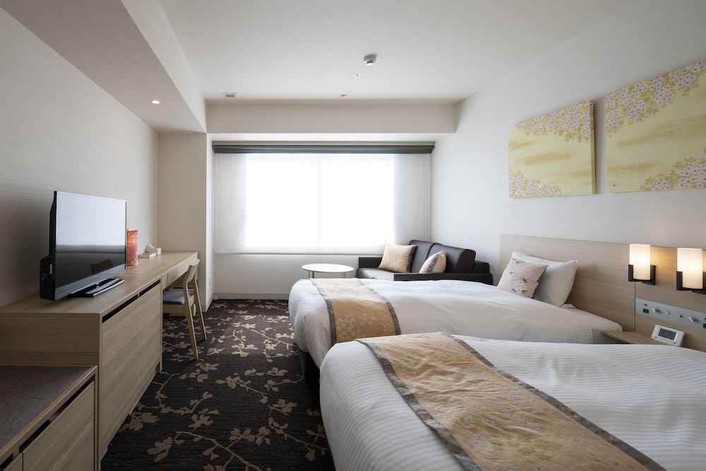 DELUXE, TWIN BEDS