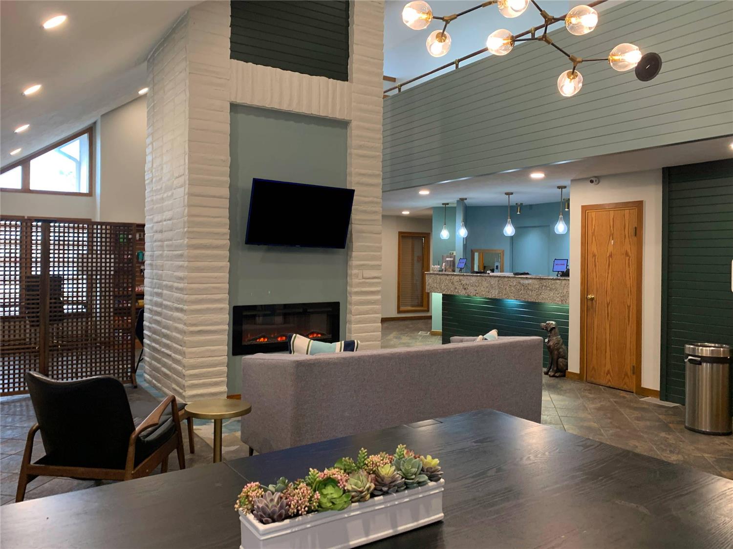 MainStay Suites Springfield South - Battlefield Rd 11/16