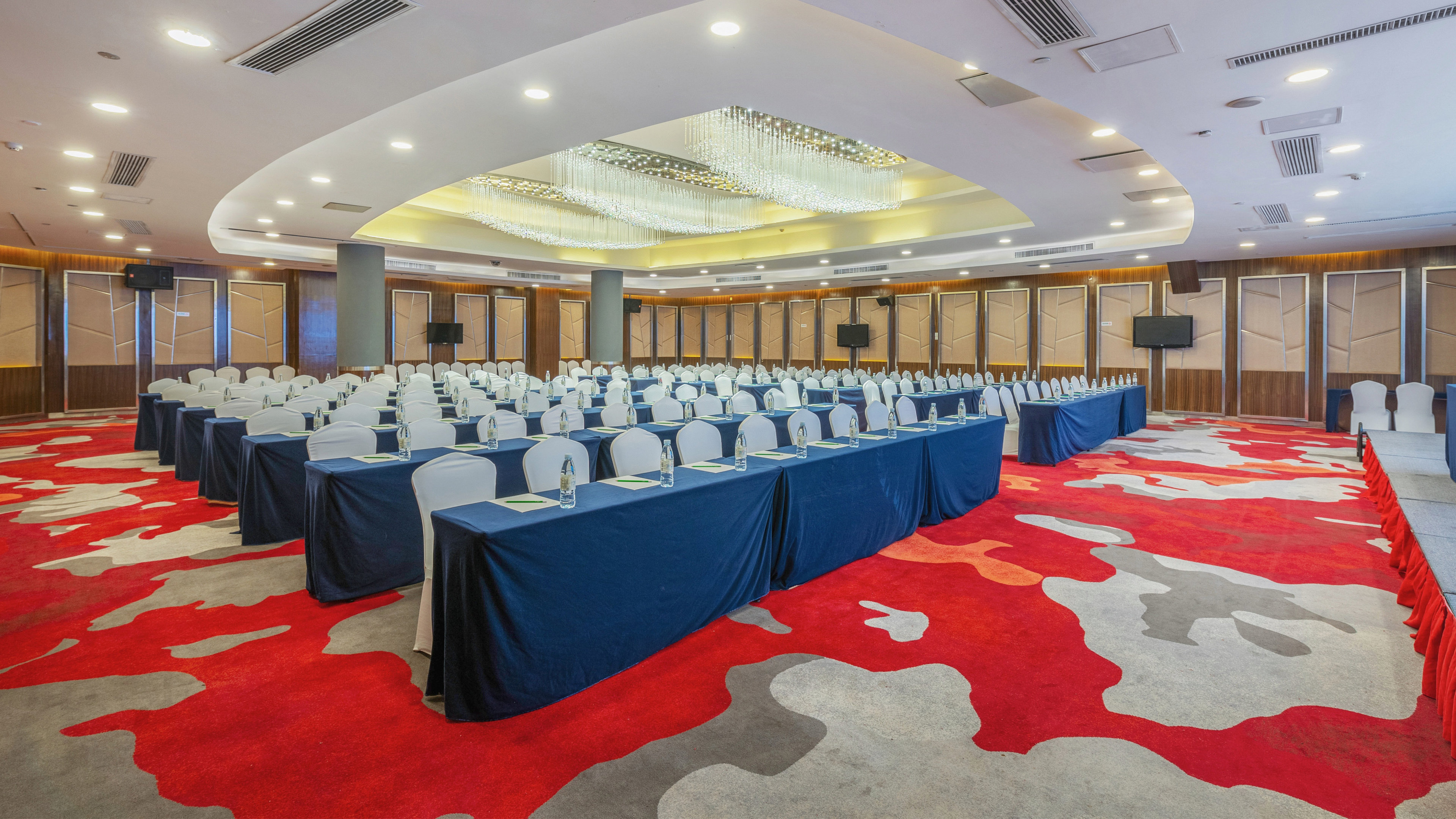 Holiday Inn Hefei 31/50