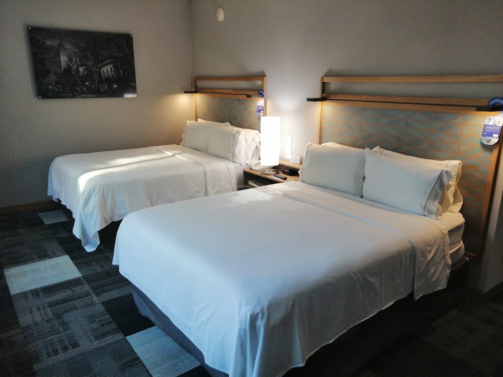 Holiday Inn Express Mexico Reforma, an IHG Hotel 14/66