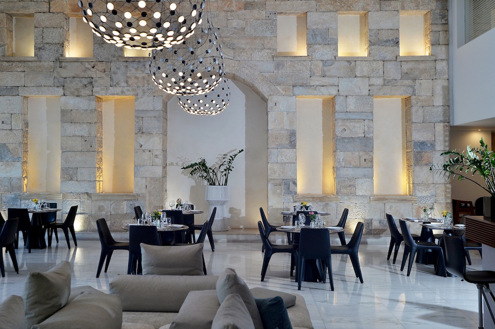 Athenaeum Grand Hotel 42/50