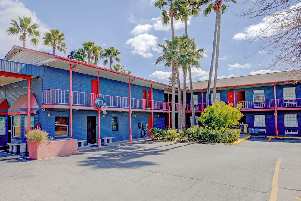 Texas Inn Brownsville by Hotel O 41/53