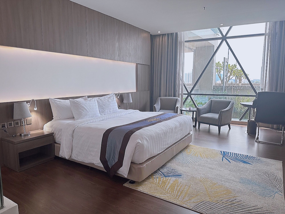 The Mira Central Park Hotel 26/71
