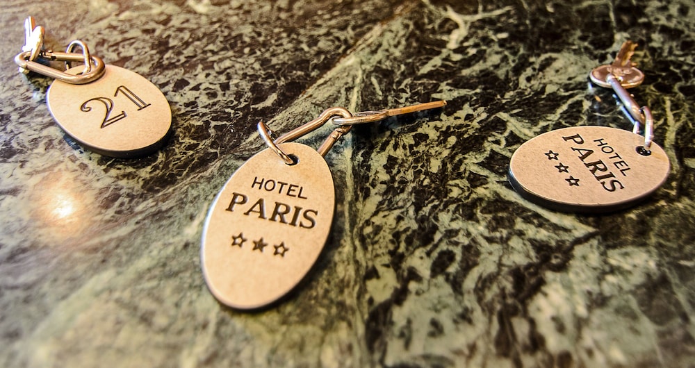 Hotel Paris 12/37