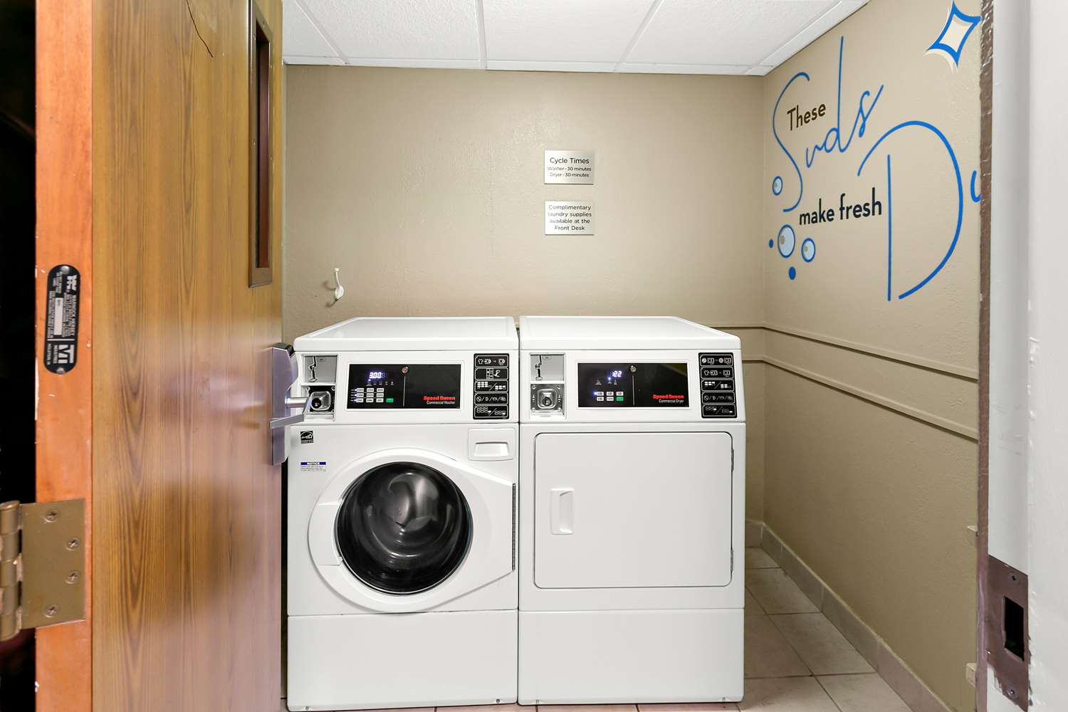 Sonesta Select Greenbelt College Park 6/47