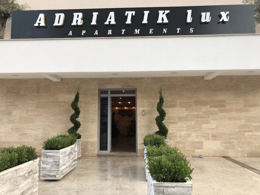 Adriatik Lux Apartments 3/36
