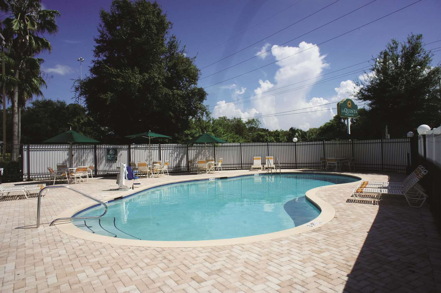 La Quinta Inn And Suites By Wyndham Tampa Brandon West 46/53