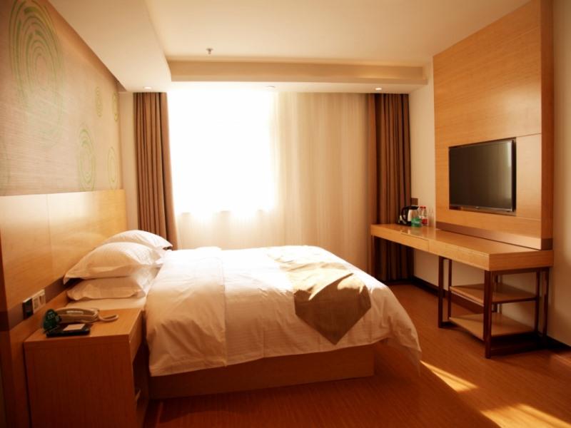 GreenTree Inn Heze Train Station Hotel 16/31