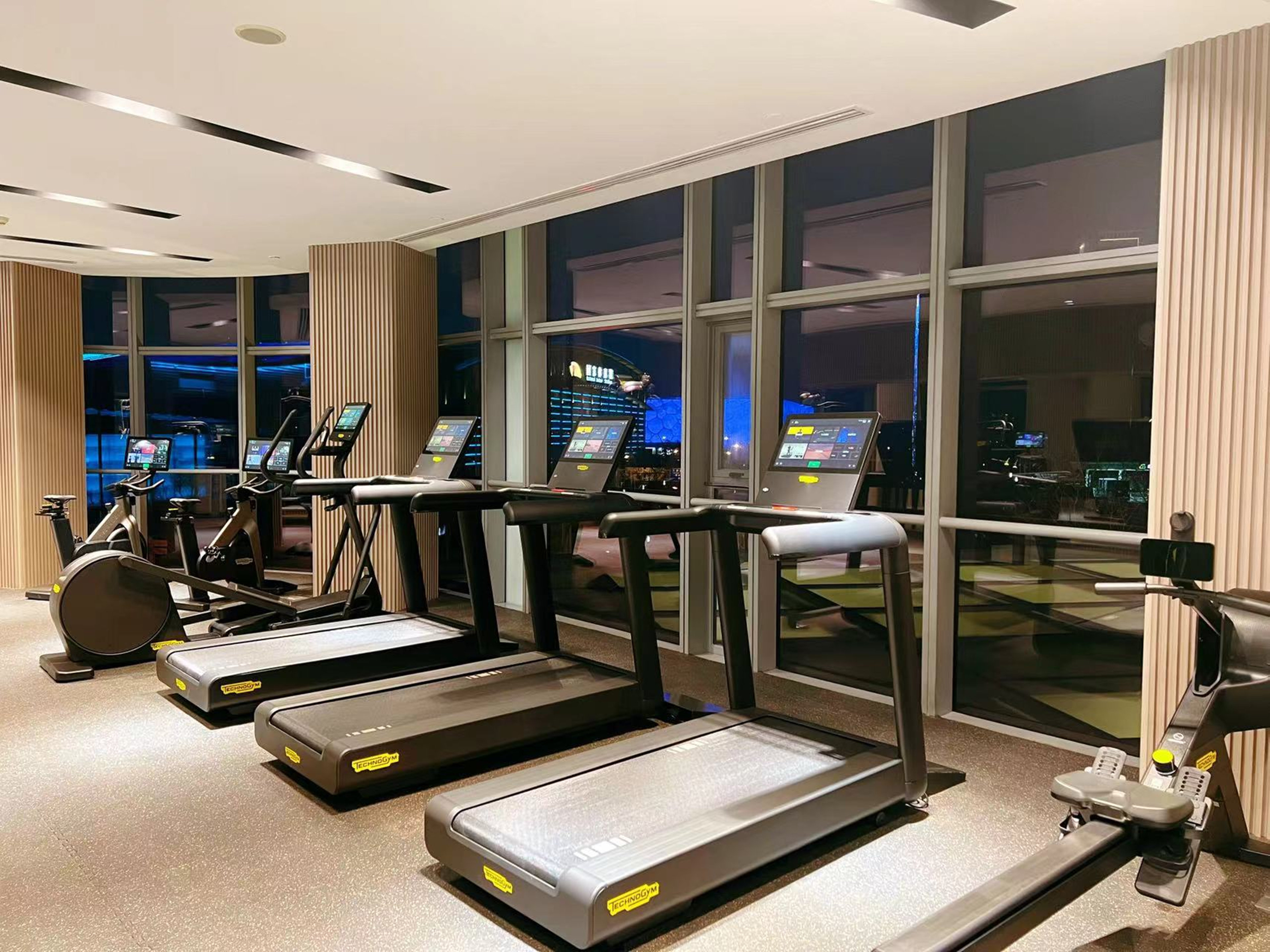 Intercontinental Beijing Beichen 42/81