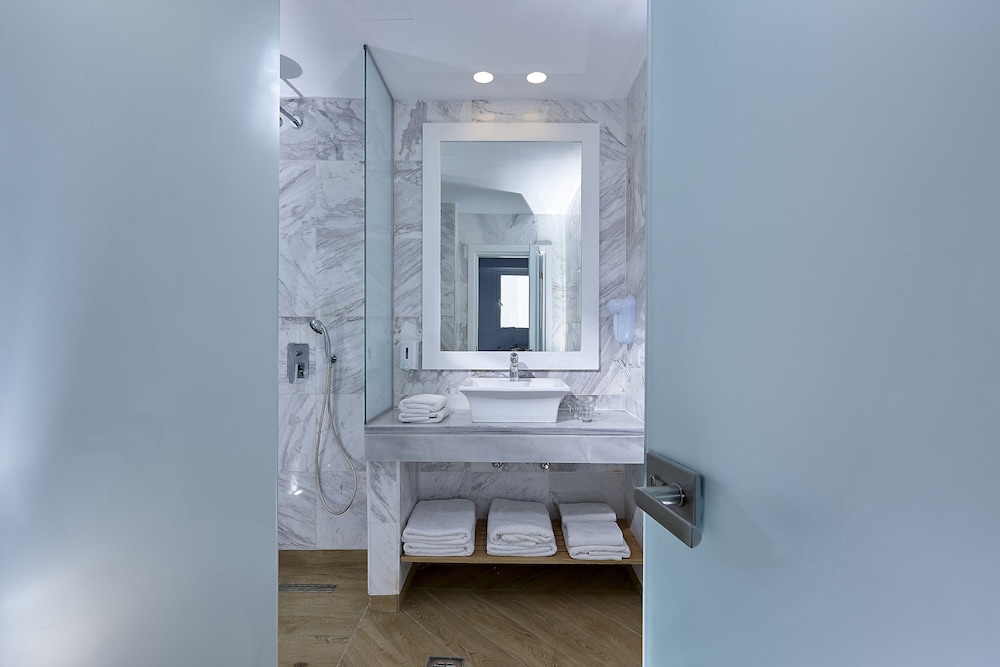 Superior, Double Bed, Pool or Sea View، Arminda Hotel & SPA 3/3
