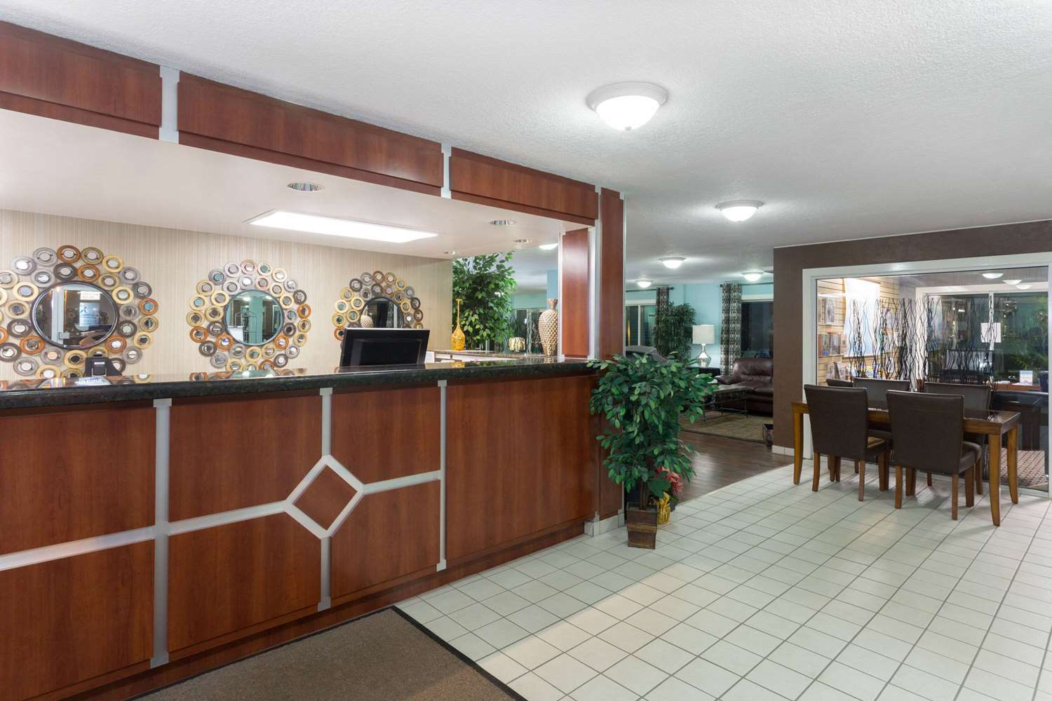 Days Inn by Wyndham Port Charlotte/Punta Gorda 5/50
