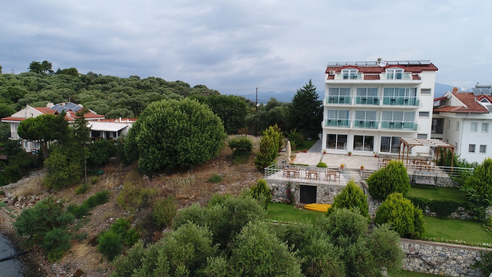 SOVALYE HOTEL photo1