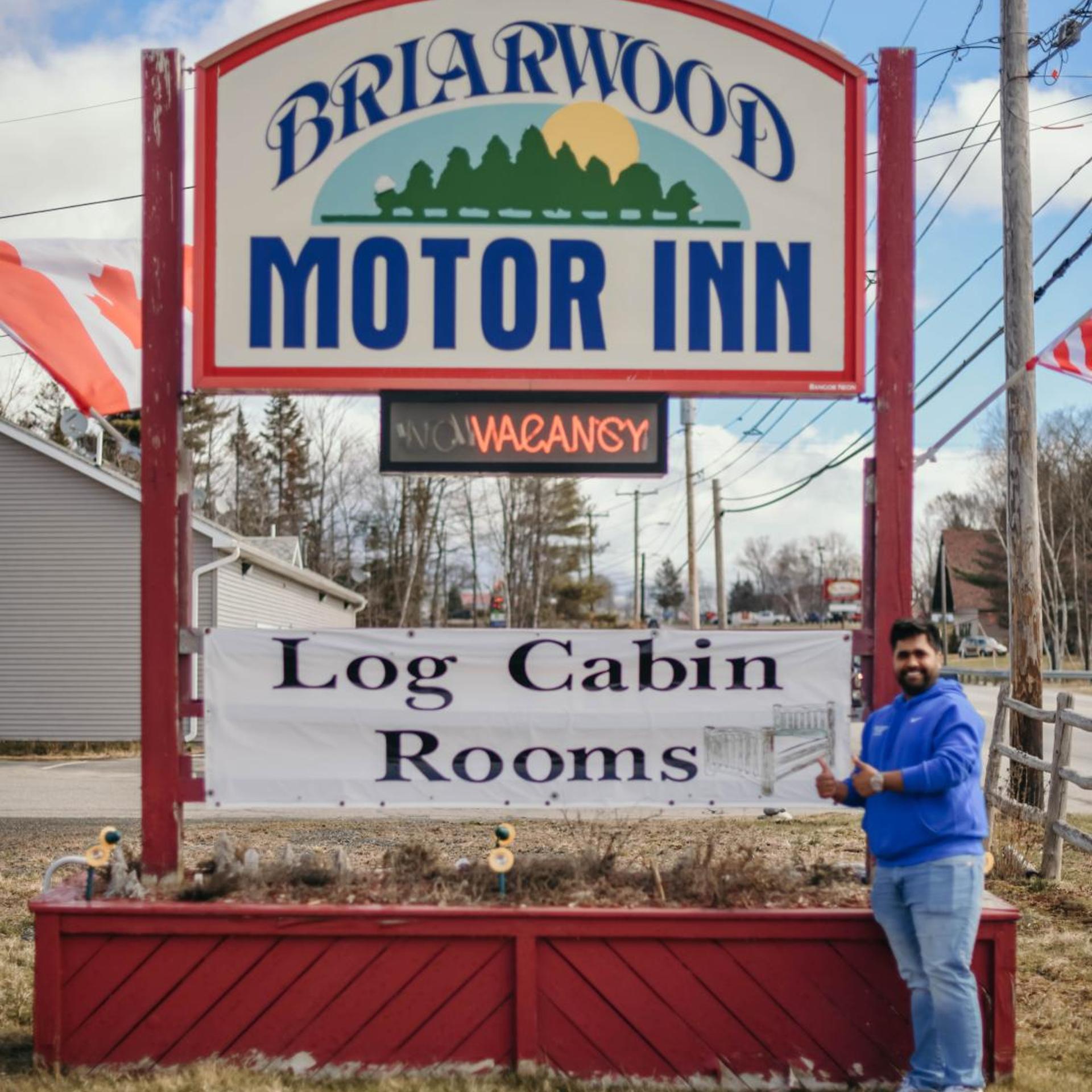 Briarwood motor inn 1/41