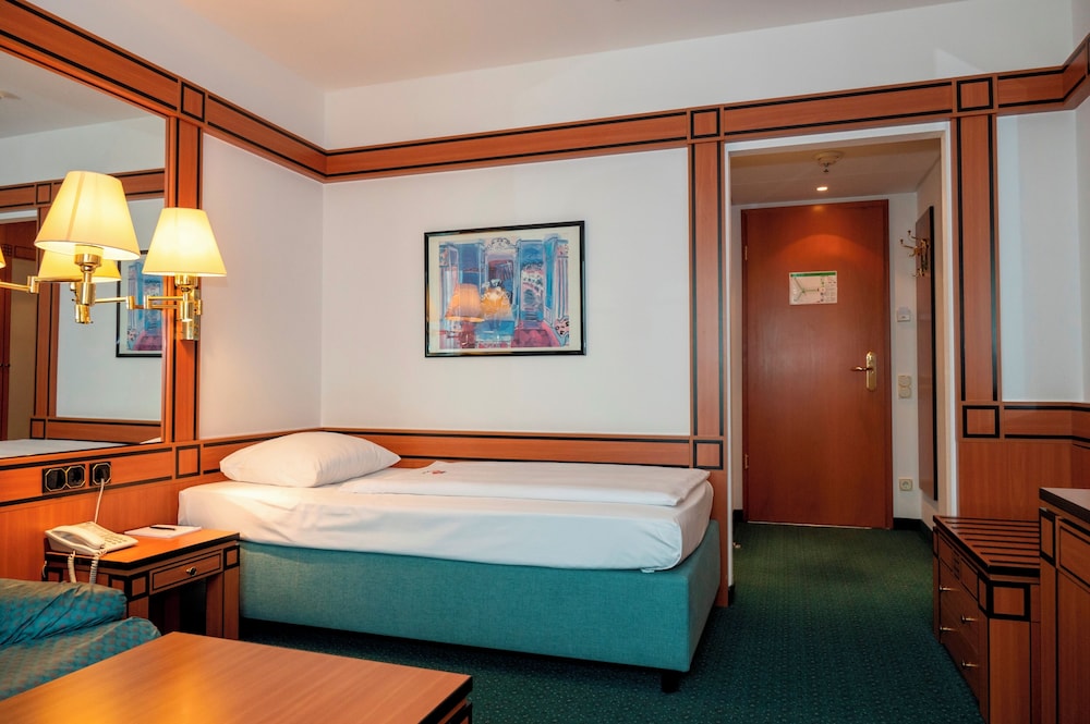 STANDARD, SINGLE, SINGLE BED