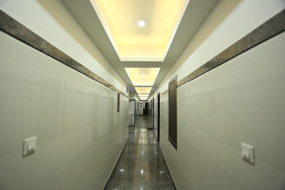 Hotel RR International 21/28