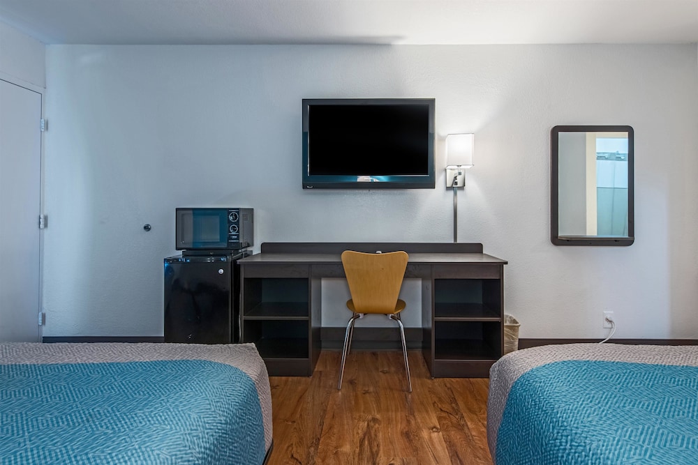 Americas Best Value Inn Hamilton 23/45
