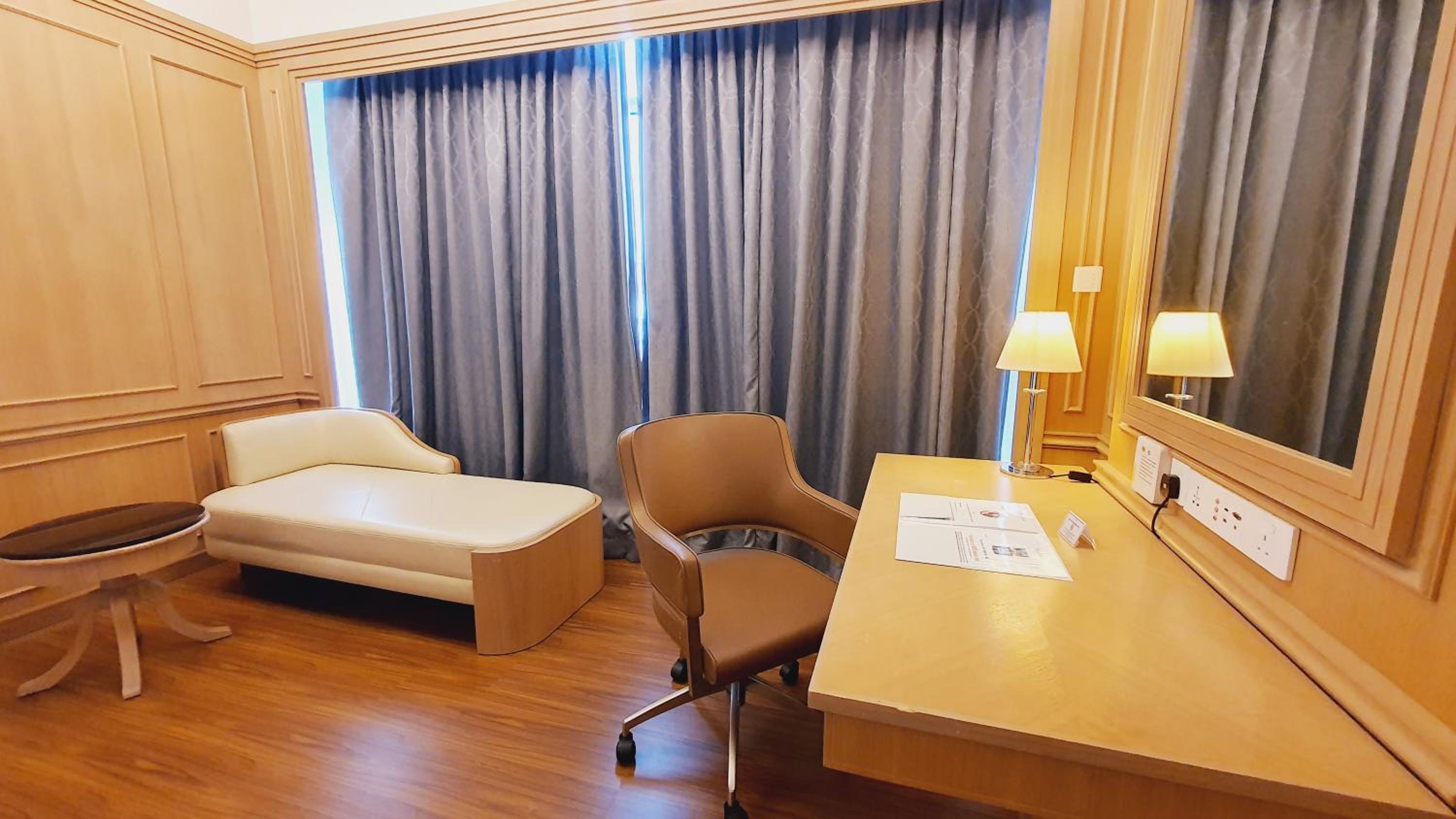 غرفة جونيور ثلاثية، Royale Chulan Penang 7/10