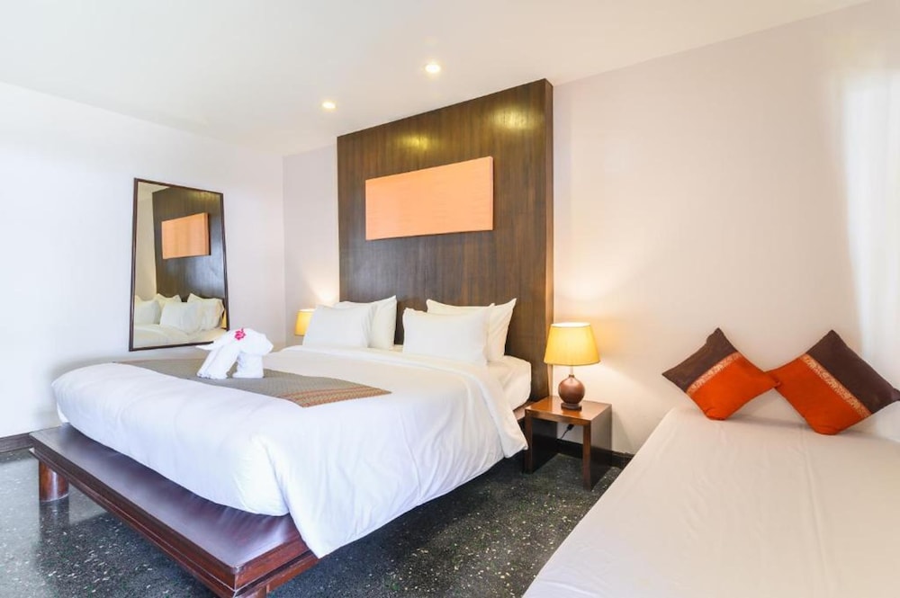Room, Double Bed, Pool Side