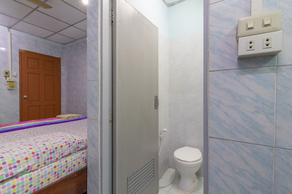 New Central Guesthouse 21/23